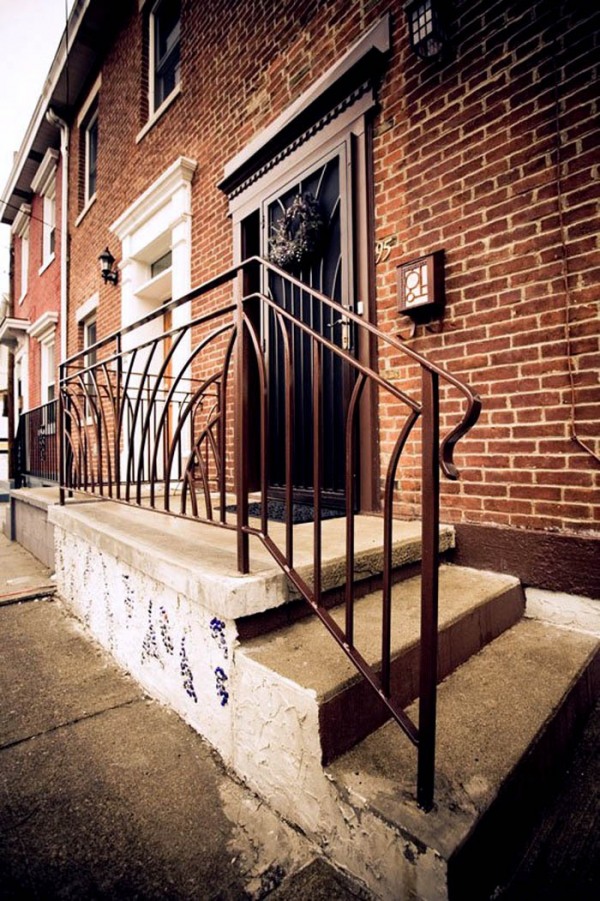 southside-step-wrought-Iron-rails